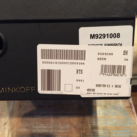 NEW Rebecca Minkoff Bryce Embroidered Booties 9.5 floral suede black pink green - Picture 7 of 8